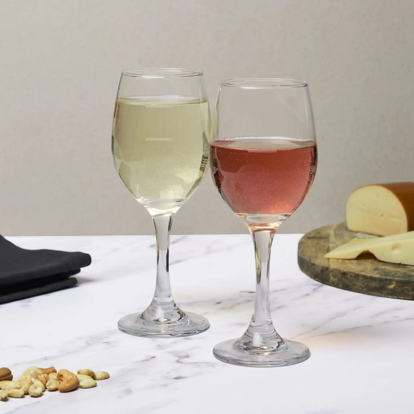 Kh Sheffield Camilla Wine Glass 325ml W/250ml & 150ml Plimsol Line (12) 20344